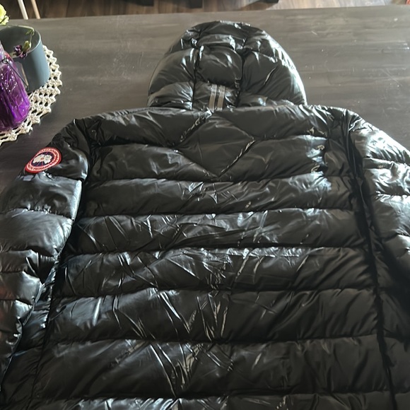 Canada goose hooded light puffer zip up - Picture 4 of 6